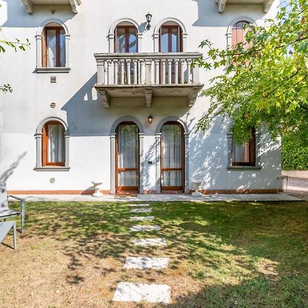 Pet-Friendly & Modern Apt With Garden Vicenza Eksteriør billede
